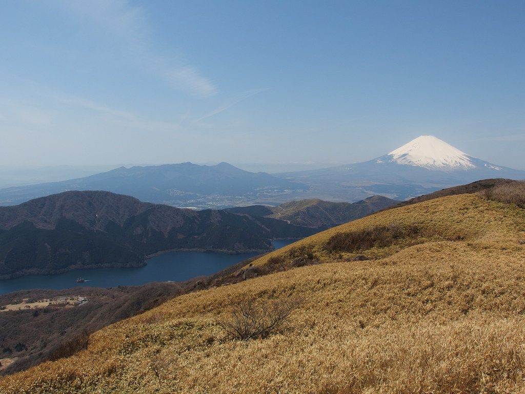 This image has an empty alt attribute; its file name is hakone-hiking-japan-1024x768.jpg
